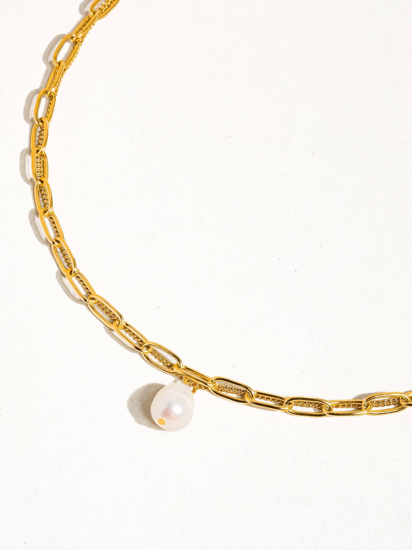 Percy Layered Chain Pearl Necklace - 18K Gold Non-Tarnish: Yellow Gold